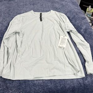 Lululemon The Fundamental LS